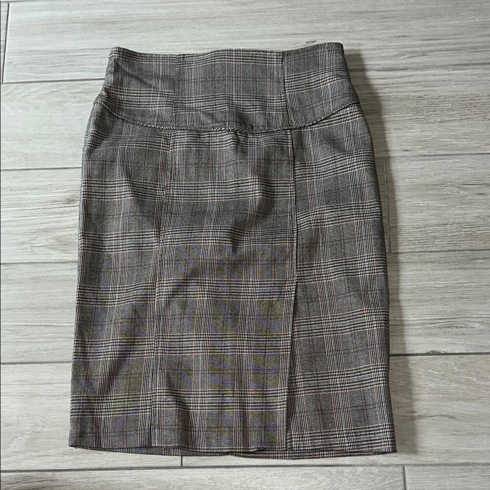Forever 21 Gray Pencil Skirt Knee-Length Slit